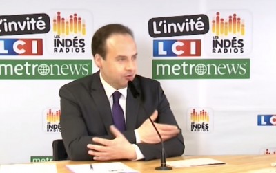 « Ajoutons le mot laïcité à notre devise Républicaine. » – Les Indés Radios